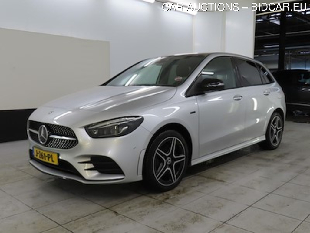 Mercedes-Benz B-Klasse B 250 E 7G-DCT Business Solution AMG 5d