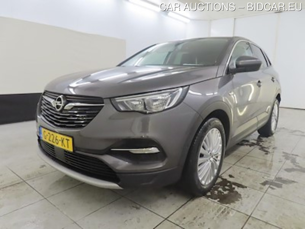 Opel Grandland X 1.2 Turbo S;S 96kW Business Executive 5d