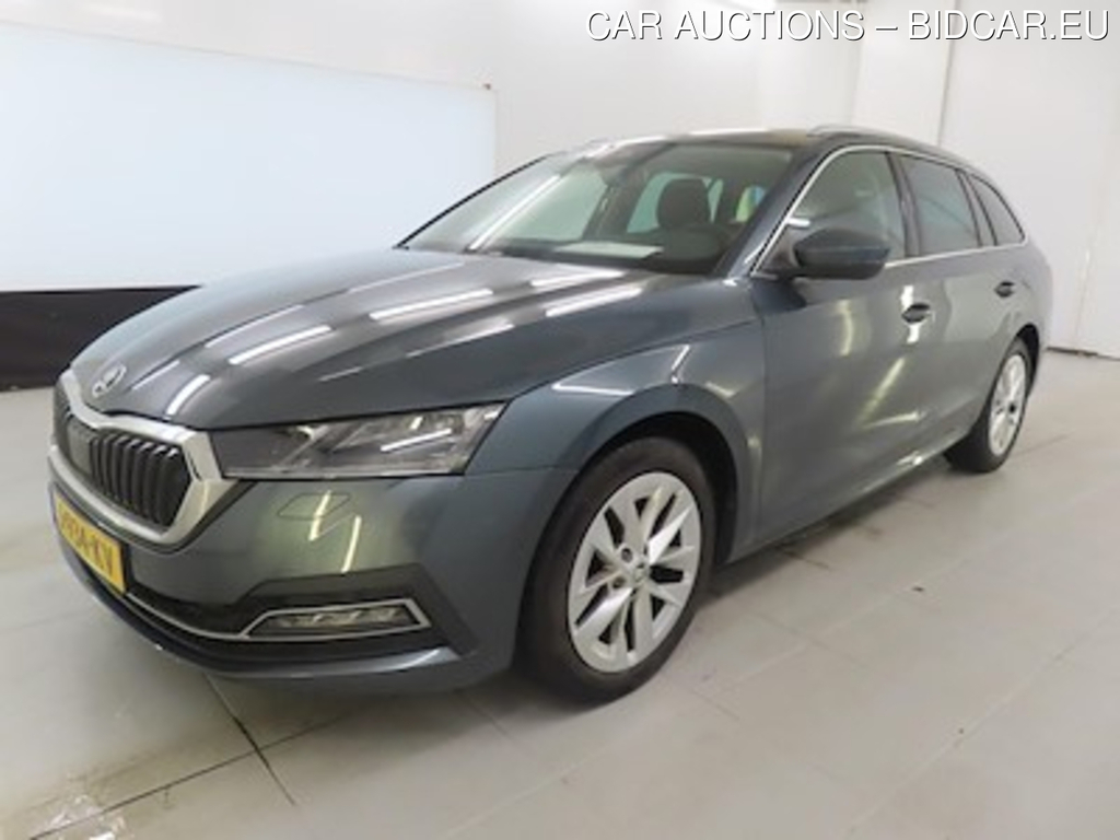 Skoda Octavia combi 1.5 TSI Greentech First Edition 5d