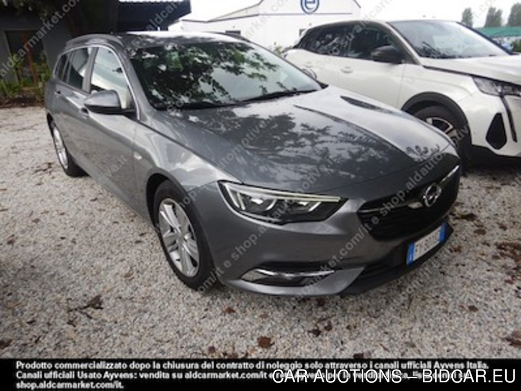 Opel insignia ST 2.0 cdti business -