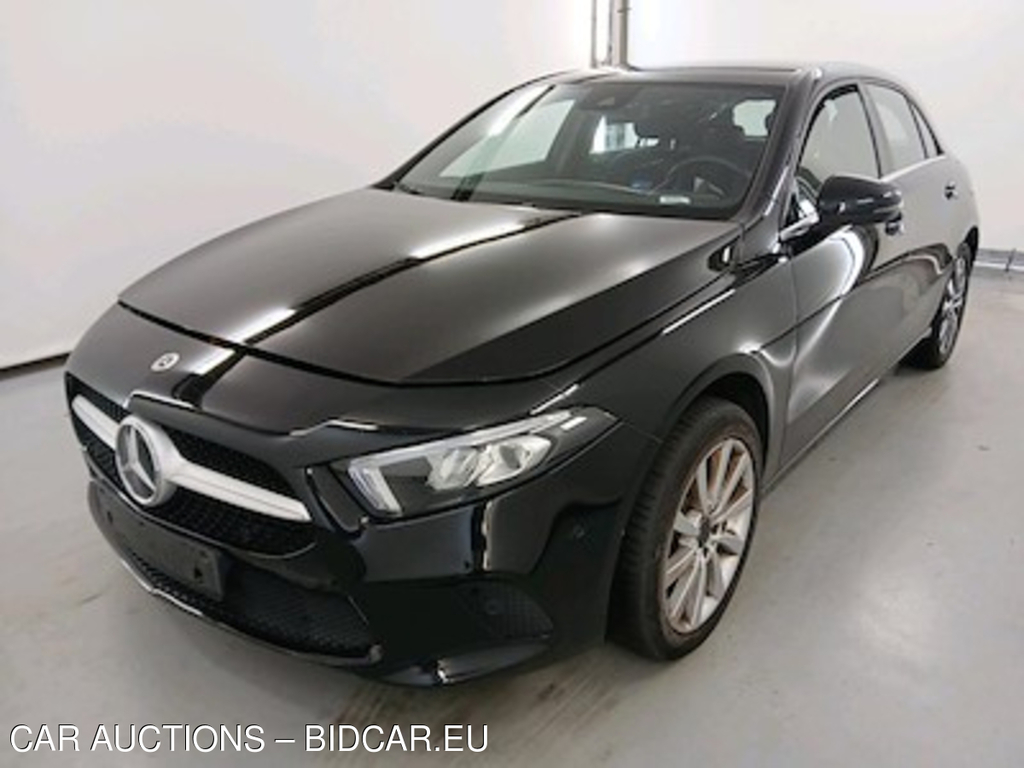 Mercedes-Benz A-CLASS 1.3 A 250 E BUSINESS LINE DCT