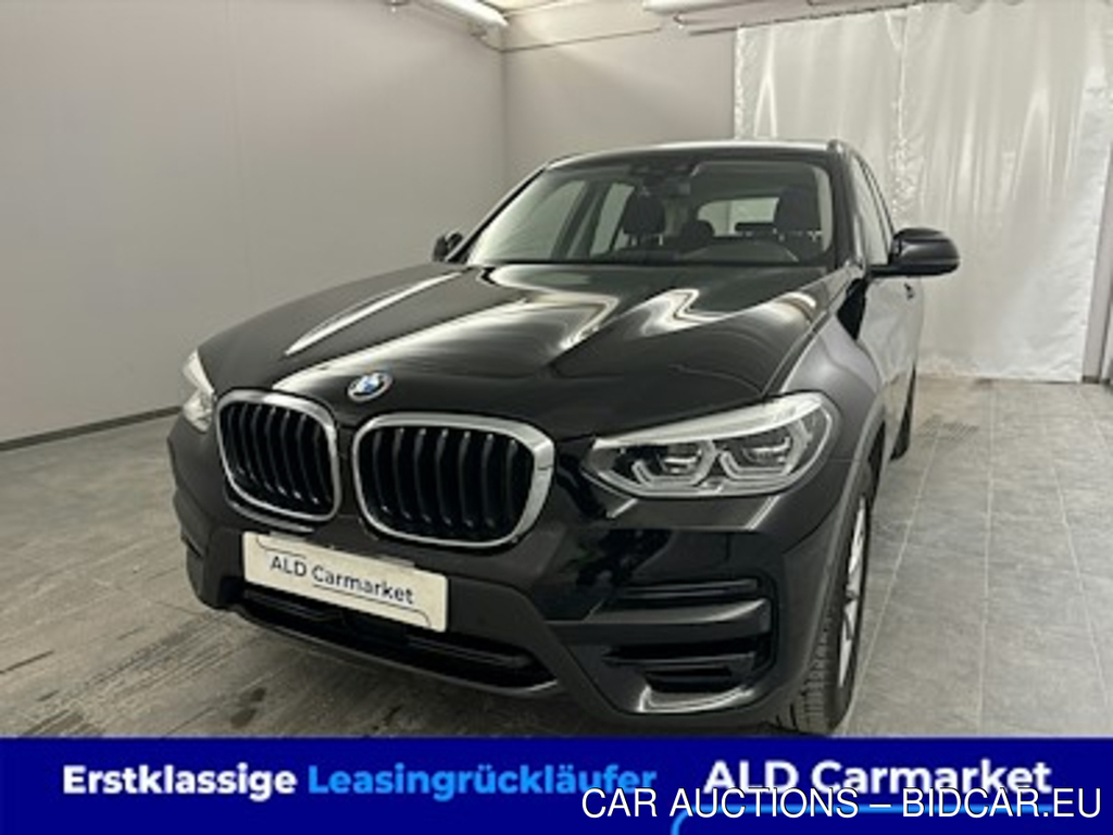 BMW X3 xDrive20d Aut. Advantage Geschlossen, 5-turig, Automatik, 8-Gang