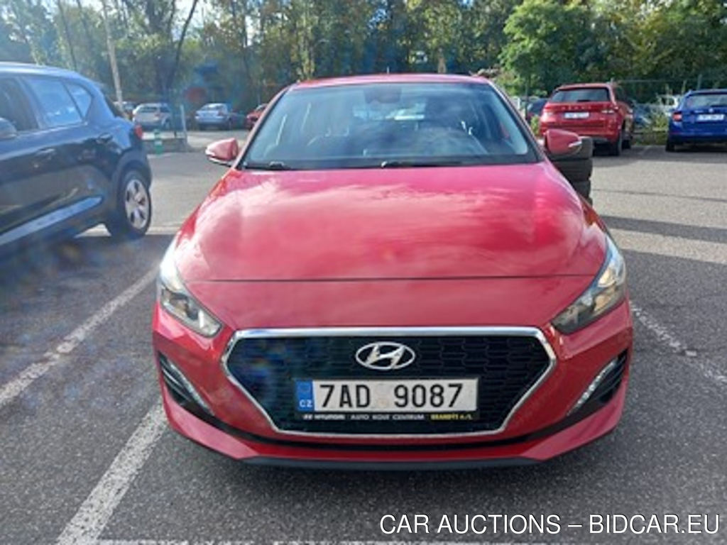 Hyundai I30 T-GDI 120 Trikolor Fastback