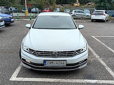 Volkswagen Passat 2.0 TDI BMT 110kW DSG R-line