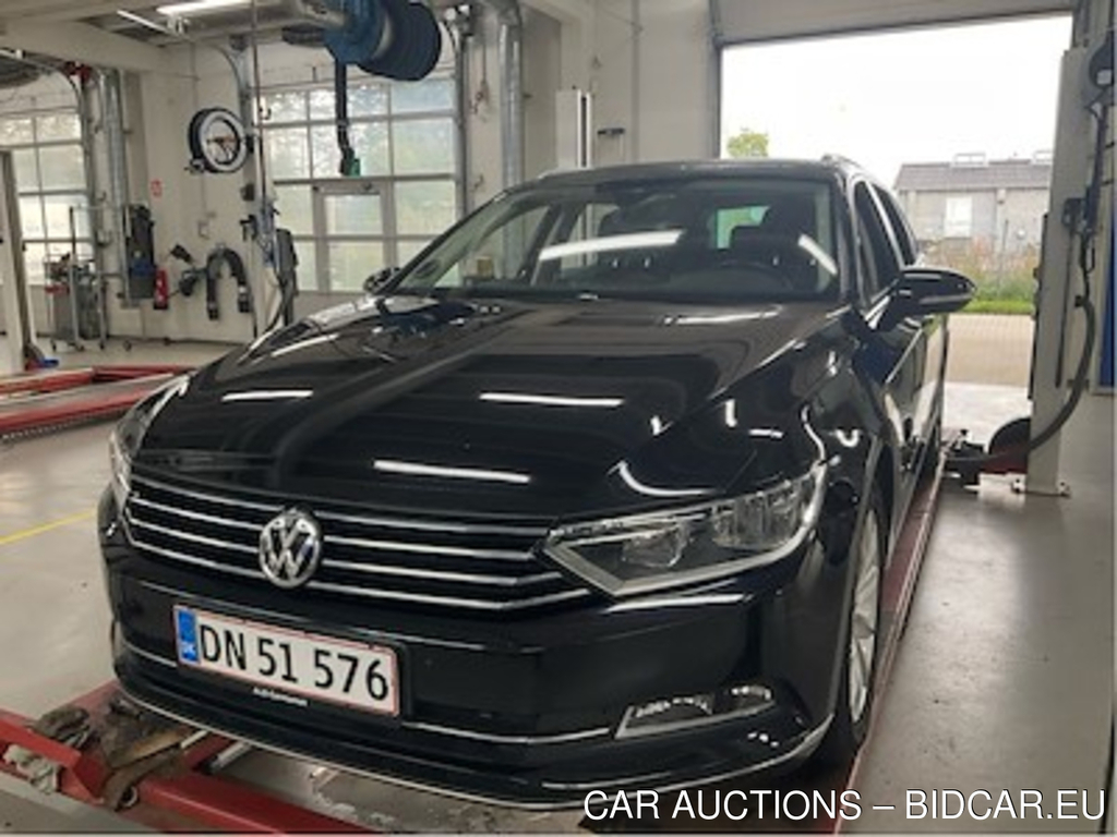 Volkswagen Passat 2.0 TDI 150 SCR HIGHLINE PREMIUM DSG VARIANT UA!