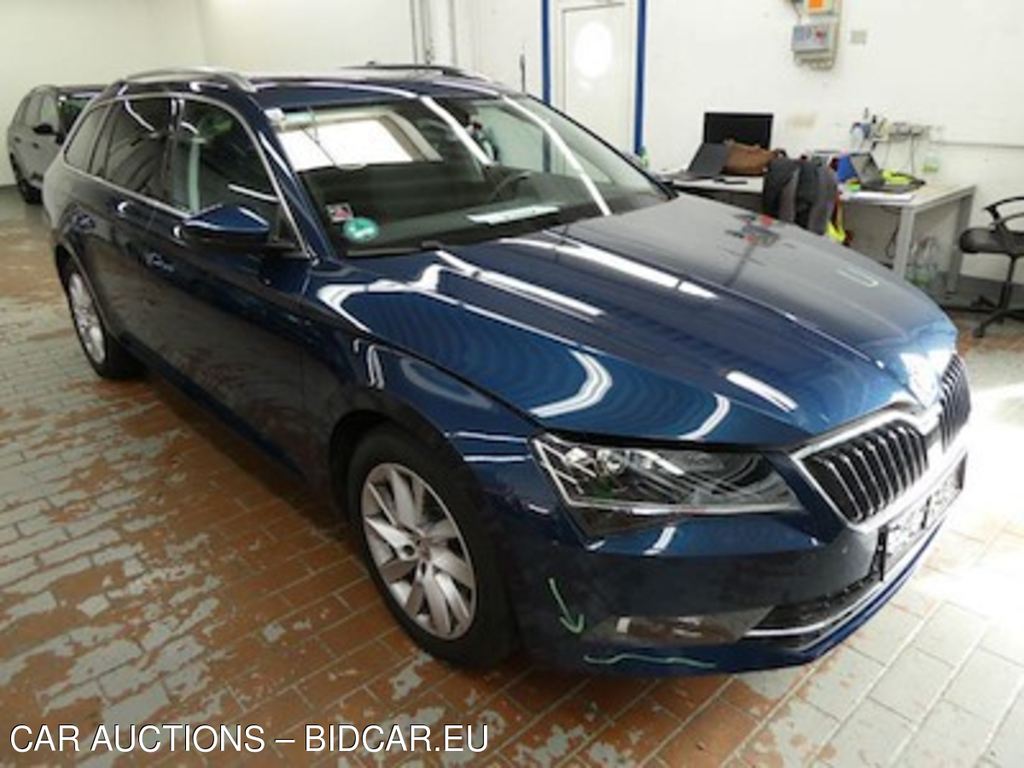 Skoda superb 2.0 TDI SCR STYLE COMBI