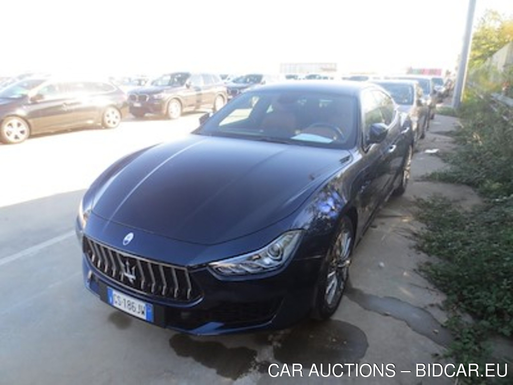 Maserati Ghibli PC 2.0 330cv 48v Mhev Gt Auto