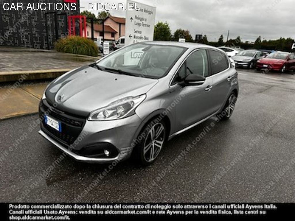 Peugeot 208 GT line puretech turbo -