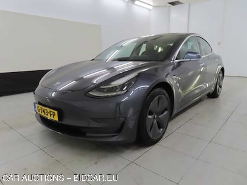 Tesla Model 3 Long Range Dual Motor AWD 4d