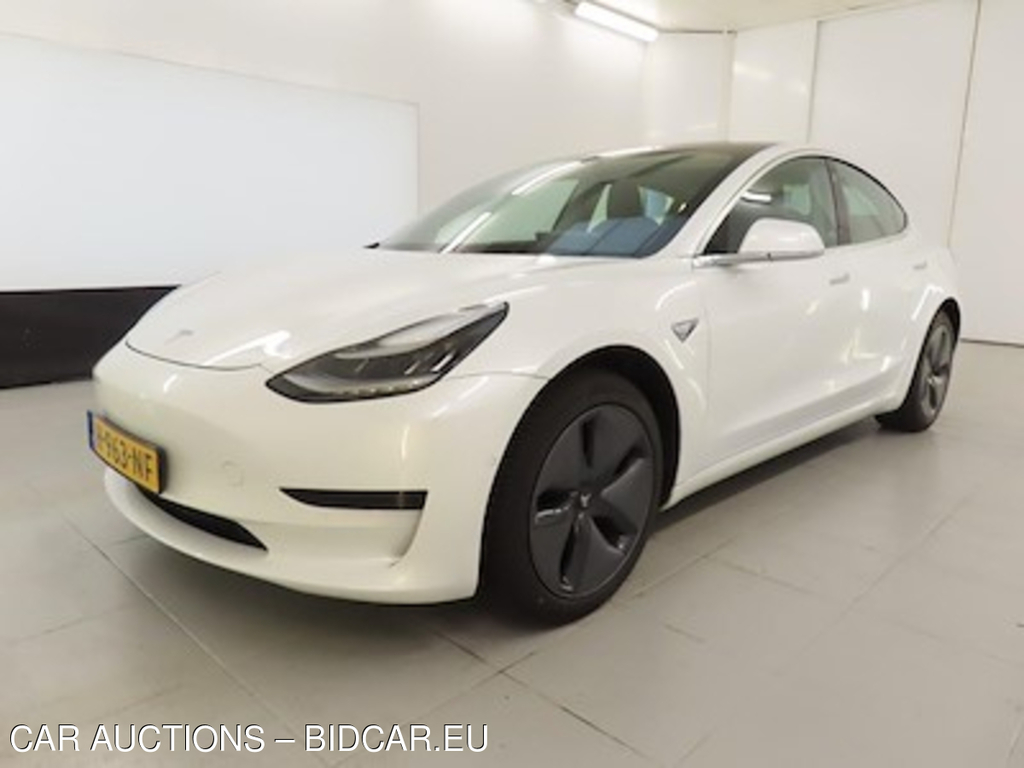 Tesla Model 3 Standard Range Plus RWD 4d