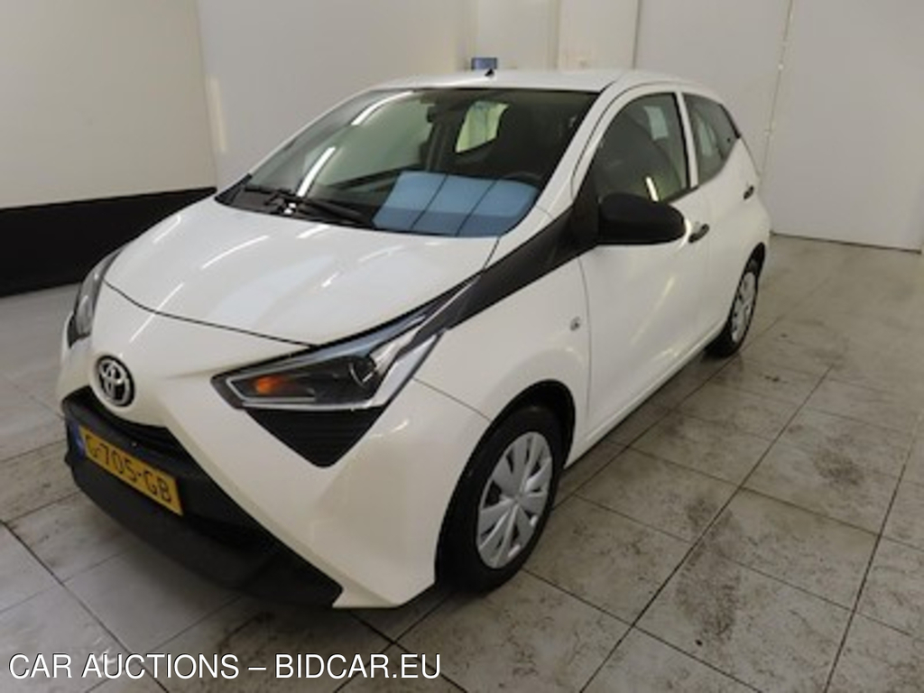 Toyota Aygo 1.0 VVT-i ActieAuto x-fun APL