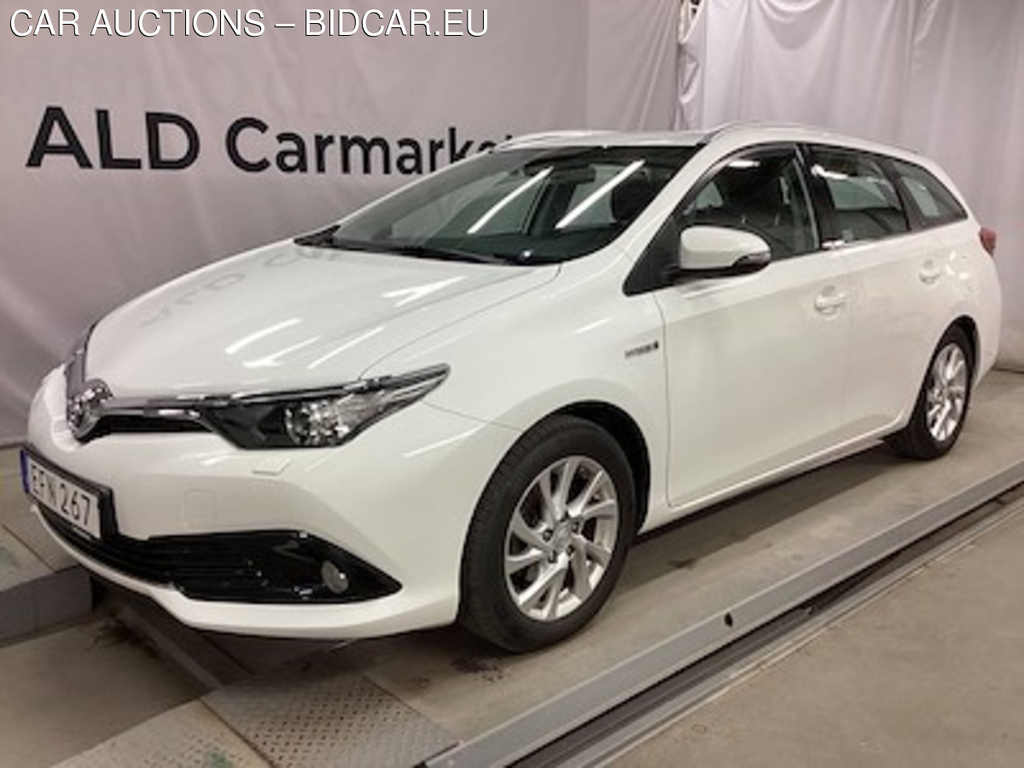 Toyota Auris touring sports hybrid e-cvt Active, AUTOMAT