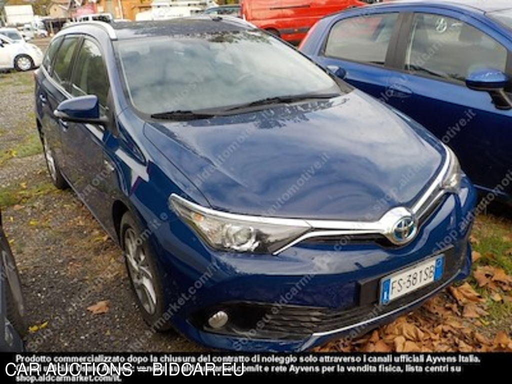 Toyota auris touring sports hybrid business -