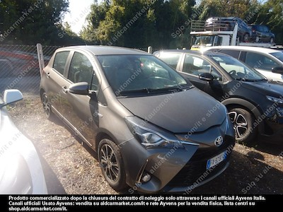 Toyota yaris 1.5 hybrid active my18 -