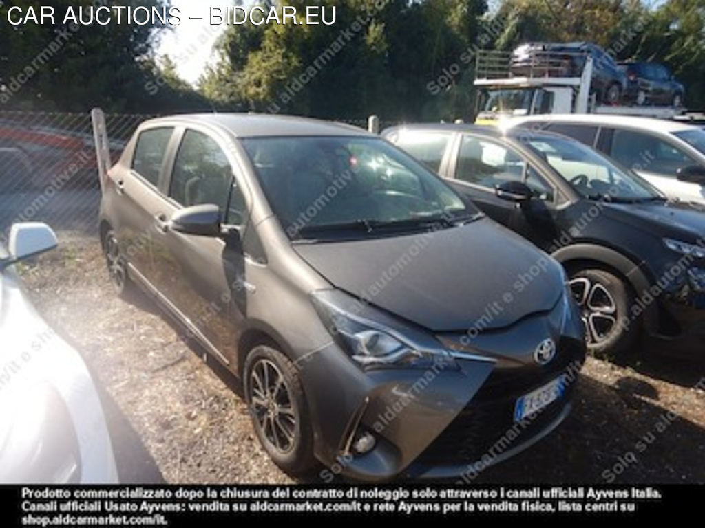 Toyota yaris 1.5 hybrid active my18 -