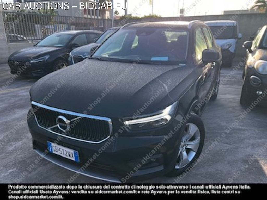 Volvo xc40 D3 geartronic momentum pro -