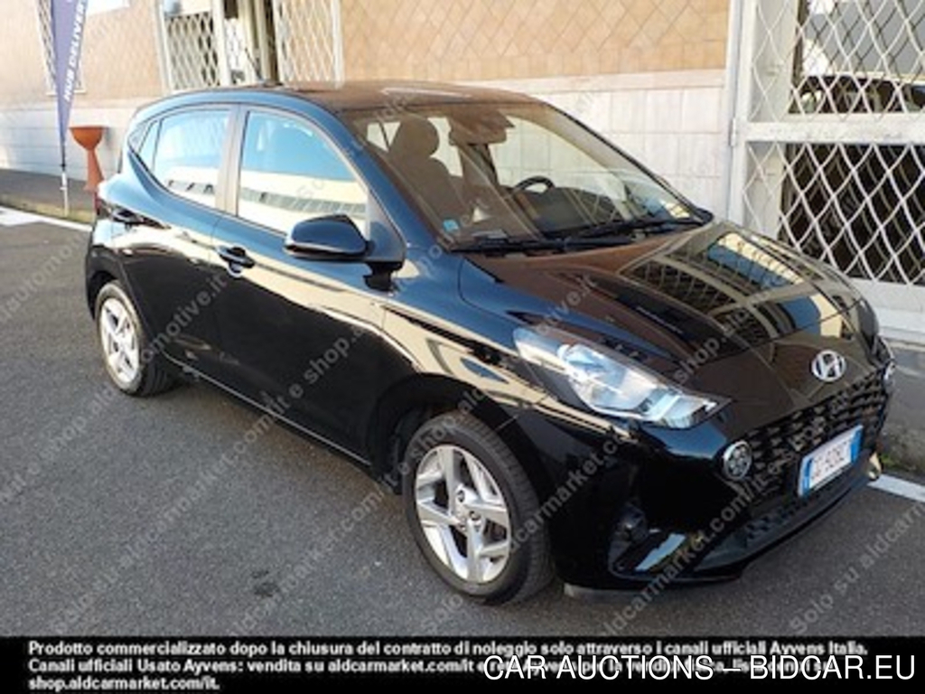 Hyundai i10 1.0 mpi tech hatchback -