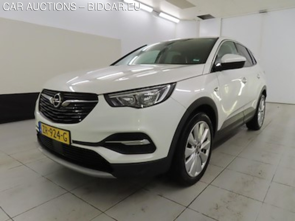 Opel Grandland X 1.2 Turbo S;S 96kW Business Executive 5d