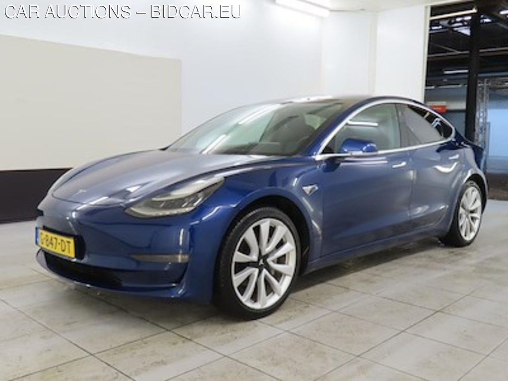 Tesla Model 3 Long Range Dual Motor AWD 4d