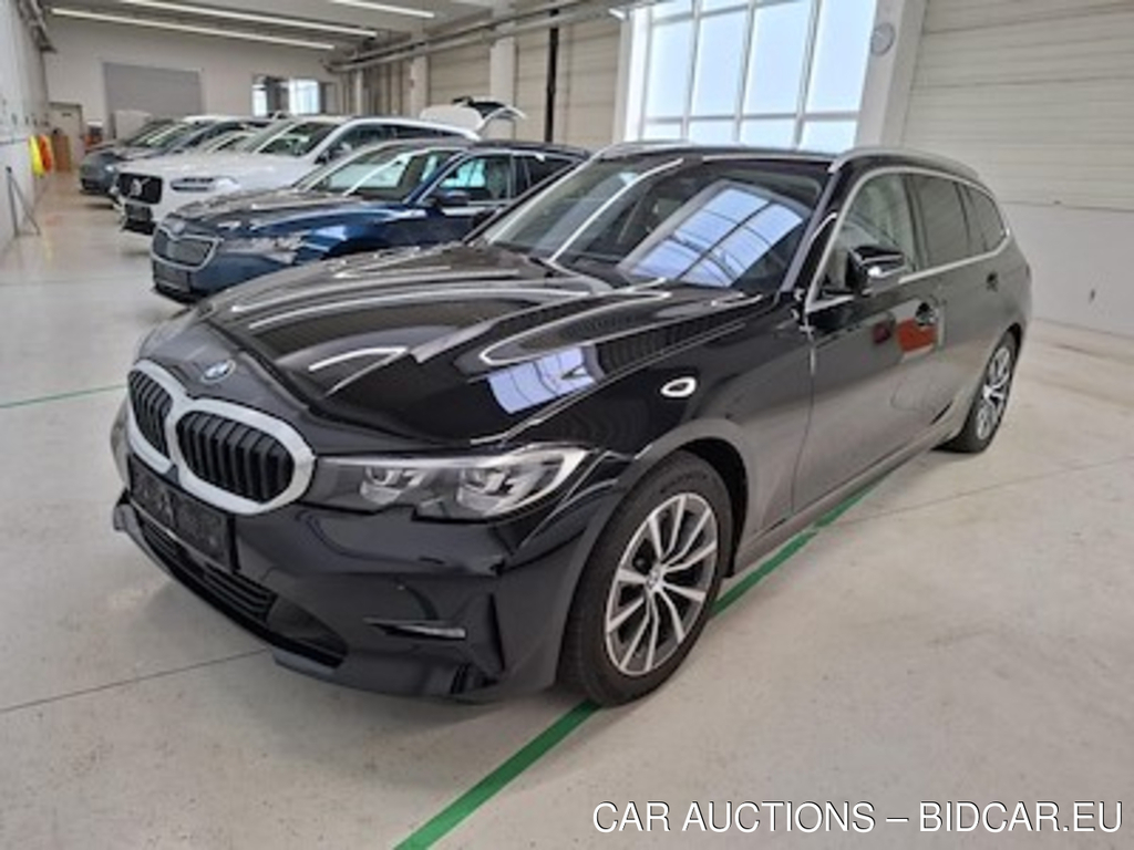 BMW Series 3 318d A Touring 110KW