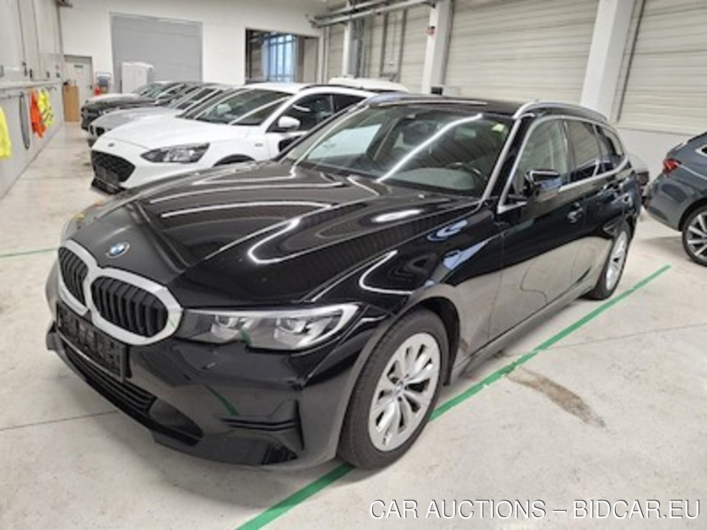 BMW Series 3 318d Touring 110KW