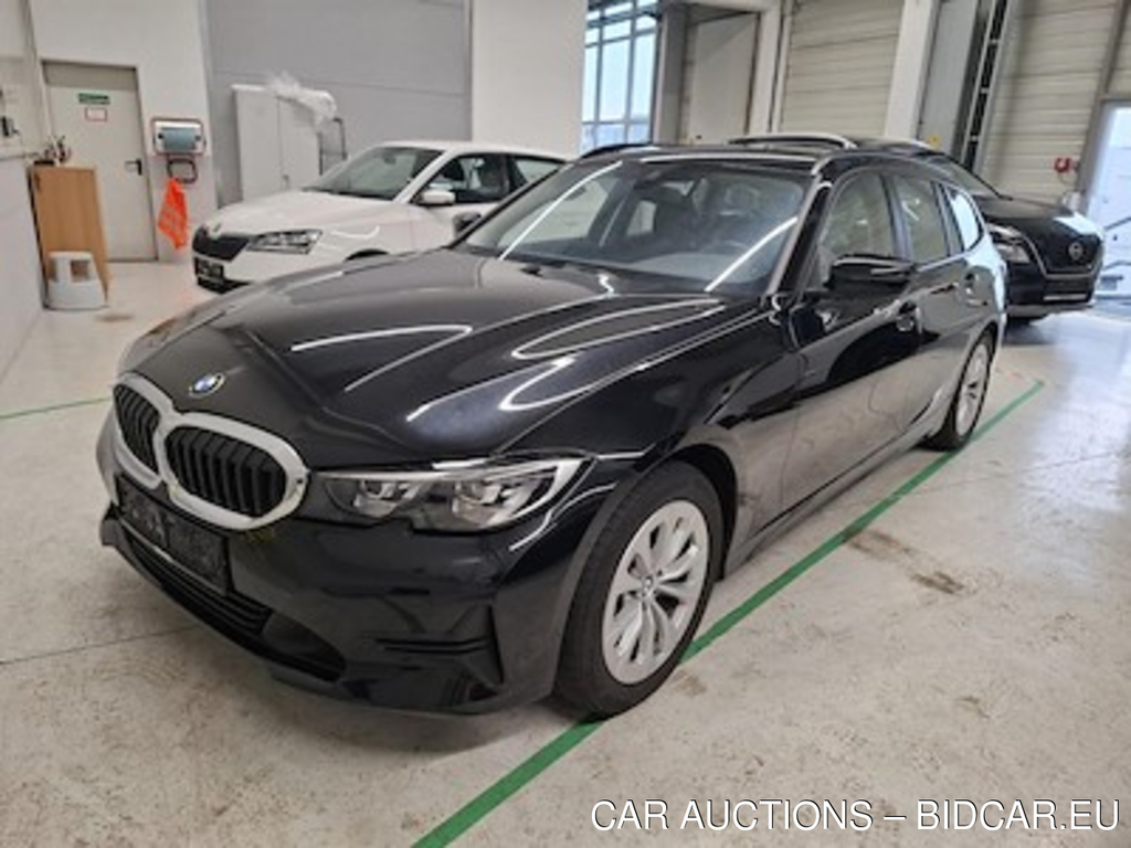 BMW Series 3 320d A Touring 140KW