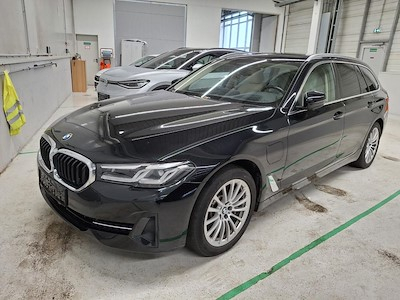 BMW Series 5 530e Touring xDrive 135KW