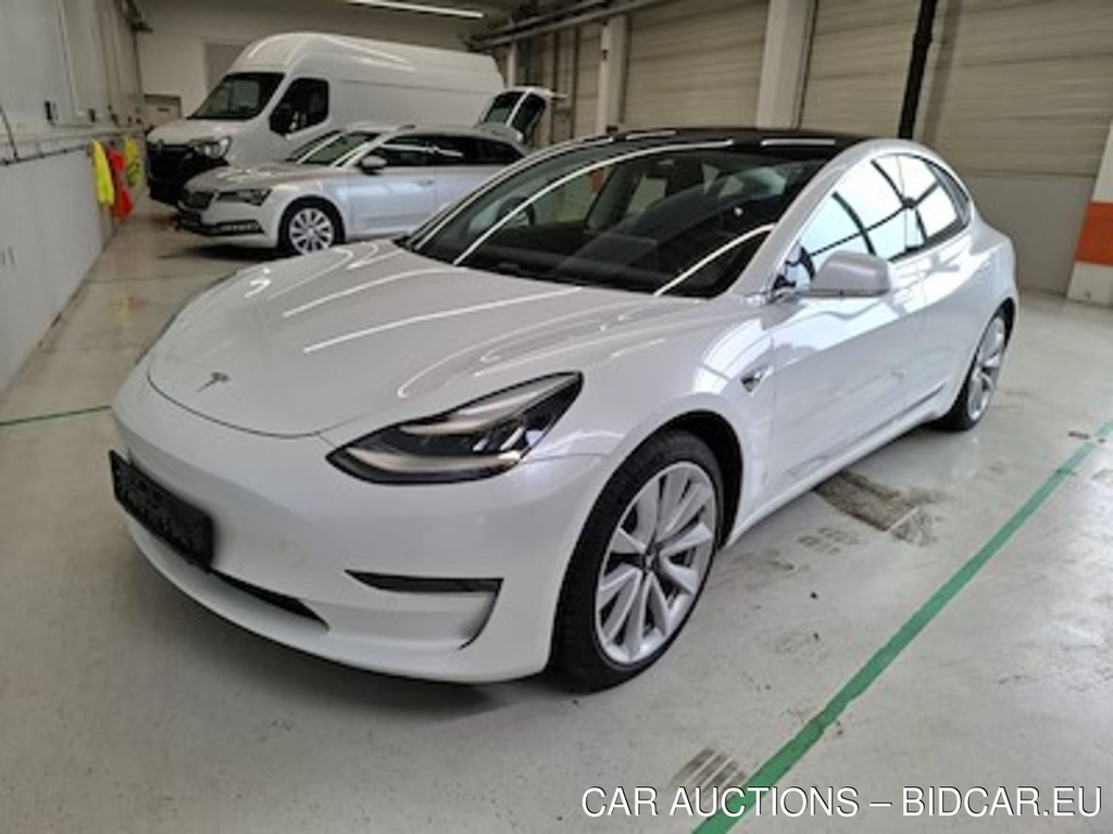 Tesla Model 3 Langstreckenbatterie Allrad Dualmotor 15