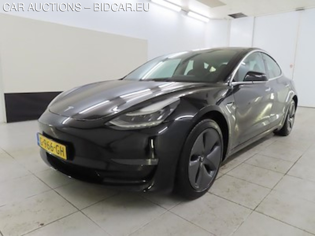 Tesla Model 3 Long Range Dual Motor AWD 4d