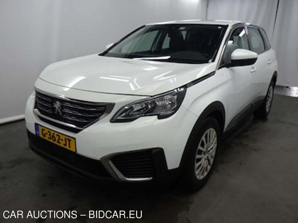 Peugeot 5008 Access PureTech 130 5d