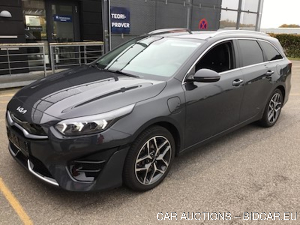 Kia Ceed 1.6 Gdi Phev 141 Upgrade Premium Dct MY22