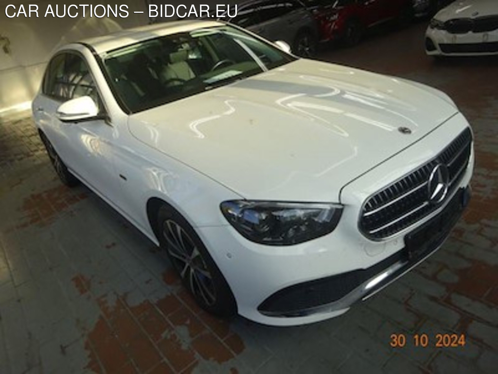 Mercedes-Benz Mercedes e-class 2.0 E 300 DE 4MATICAT EDI. AVANTGARDE A