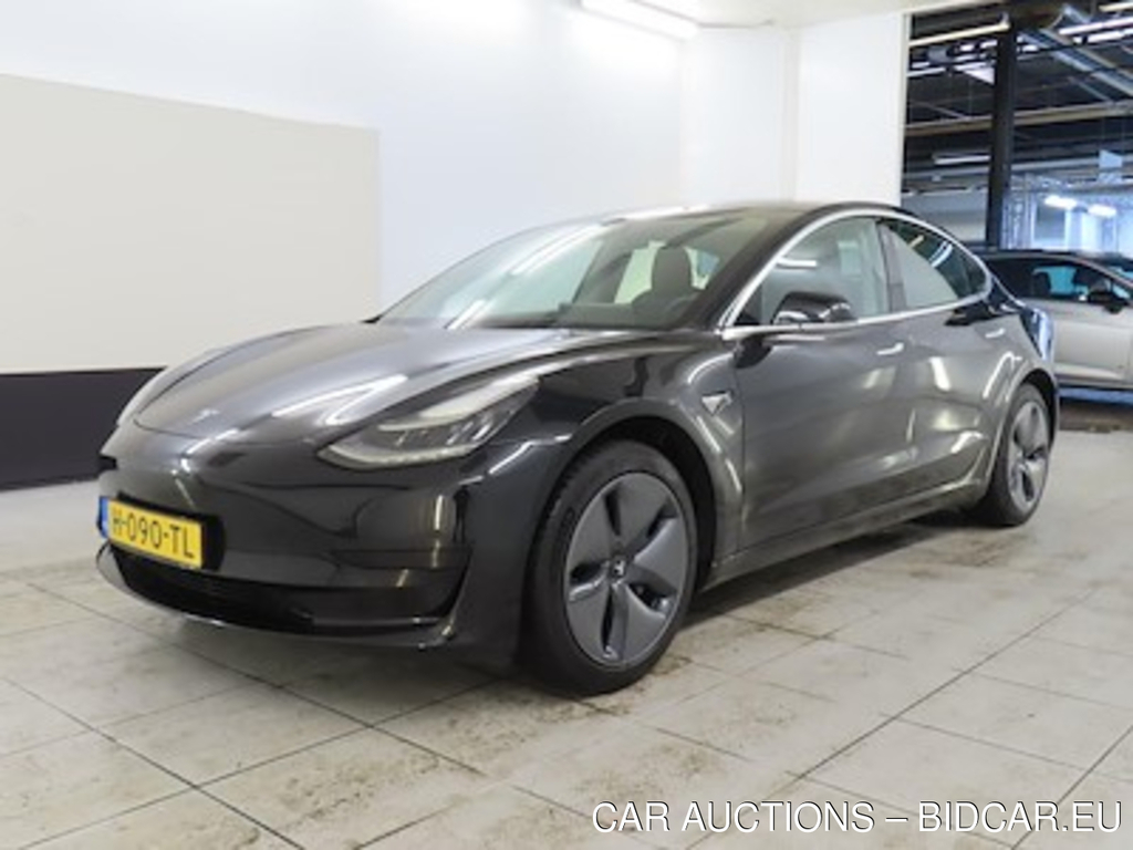 Tesla Model 3 Standard Range Plus RWD 4d