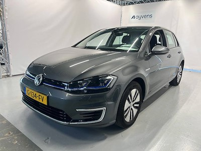 Volkswagen Golf e-Golf auto