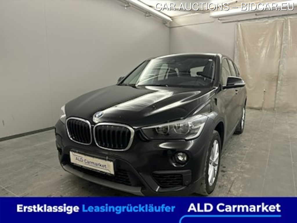 BMW X1 sDrive18i Advantage Geschlossen, 5-turig, 6-Gang