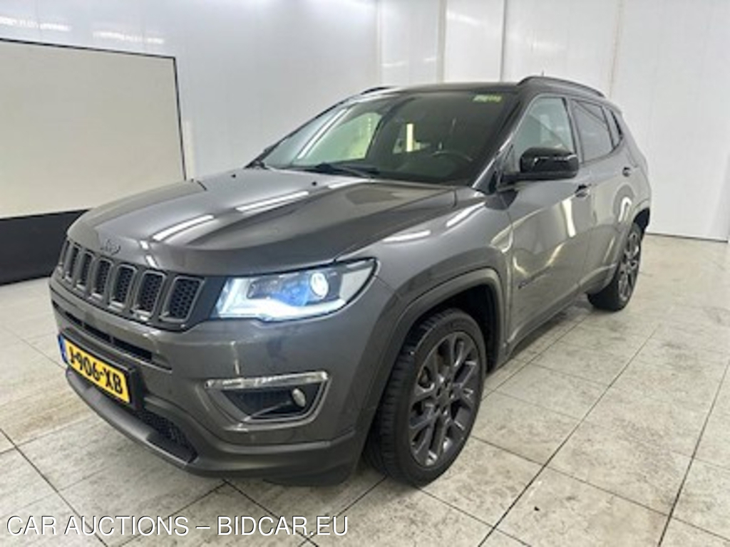 Jeep Compass 1.3T 150 DDCT S