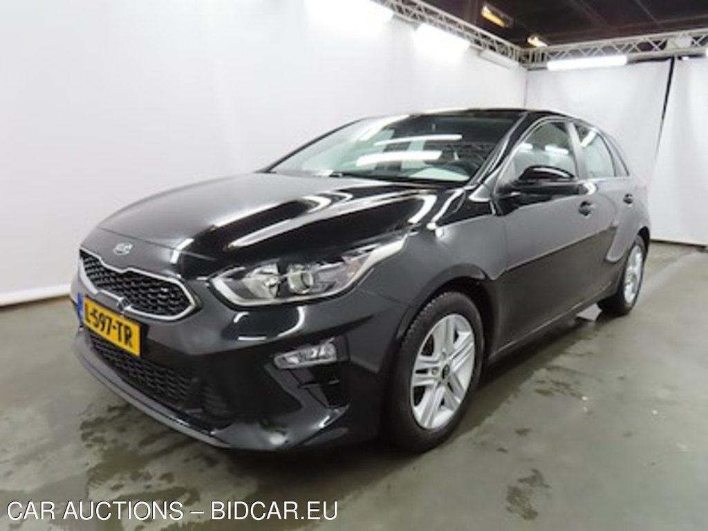 Kia Ceed 1.0 T-GDi DynamicLine 5d