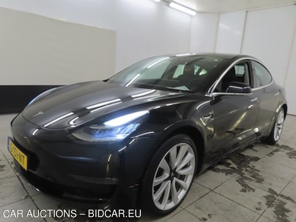 Tesla Model 3 Long Range Dual Motor AWD 4d