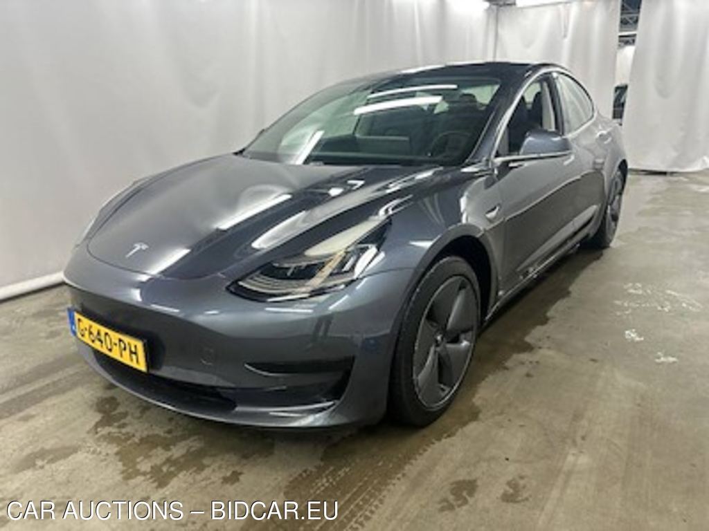 Tesla Model 3 Standard Range Plus RWD