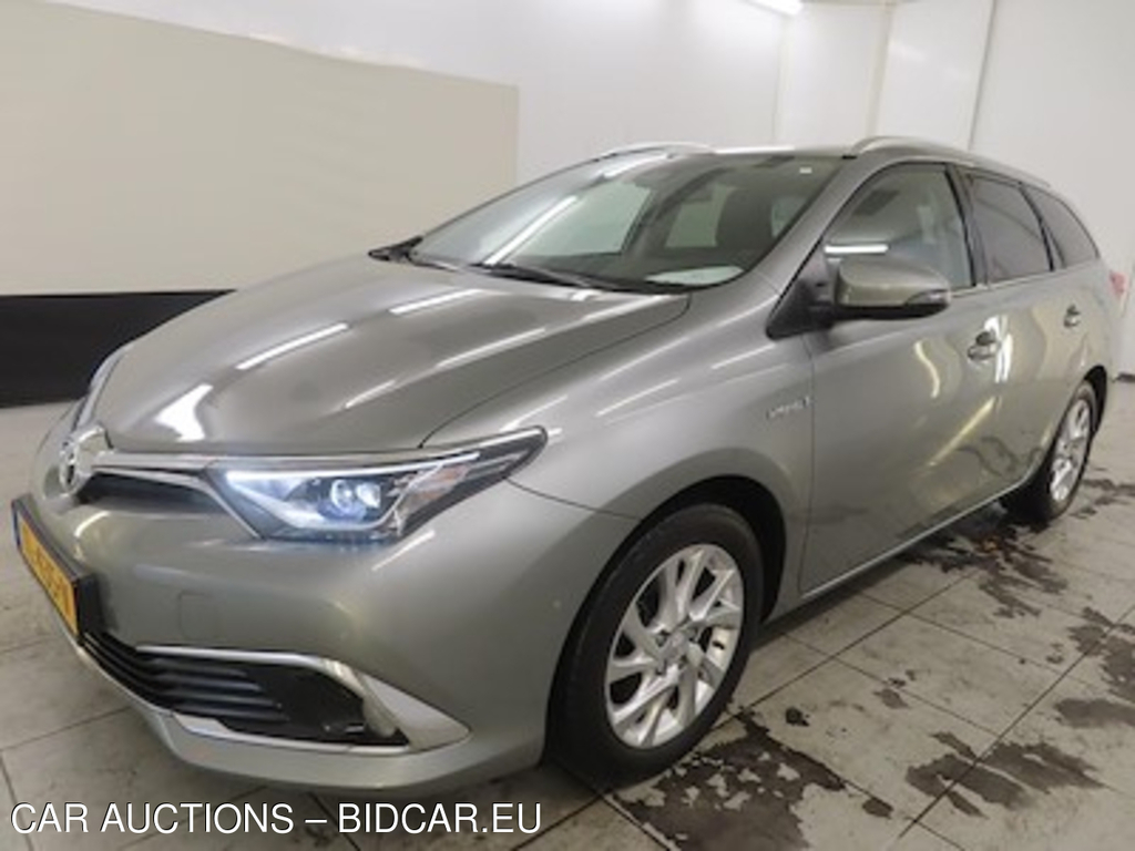 Toyota Auris touring sports 1.8 Hybrid Executive Automaat 5d