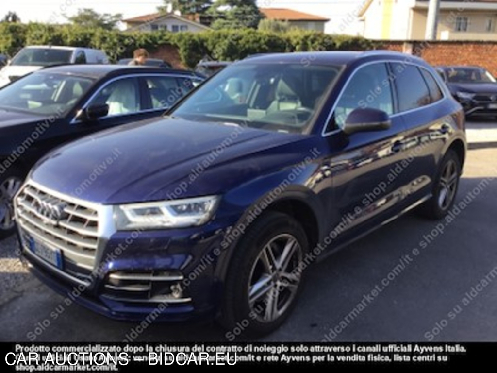 Audi Q5 40 tdi S line -