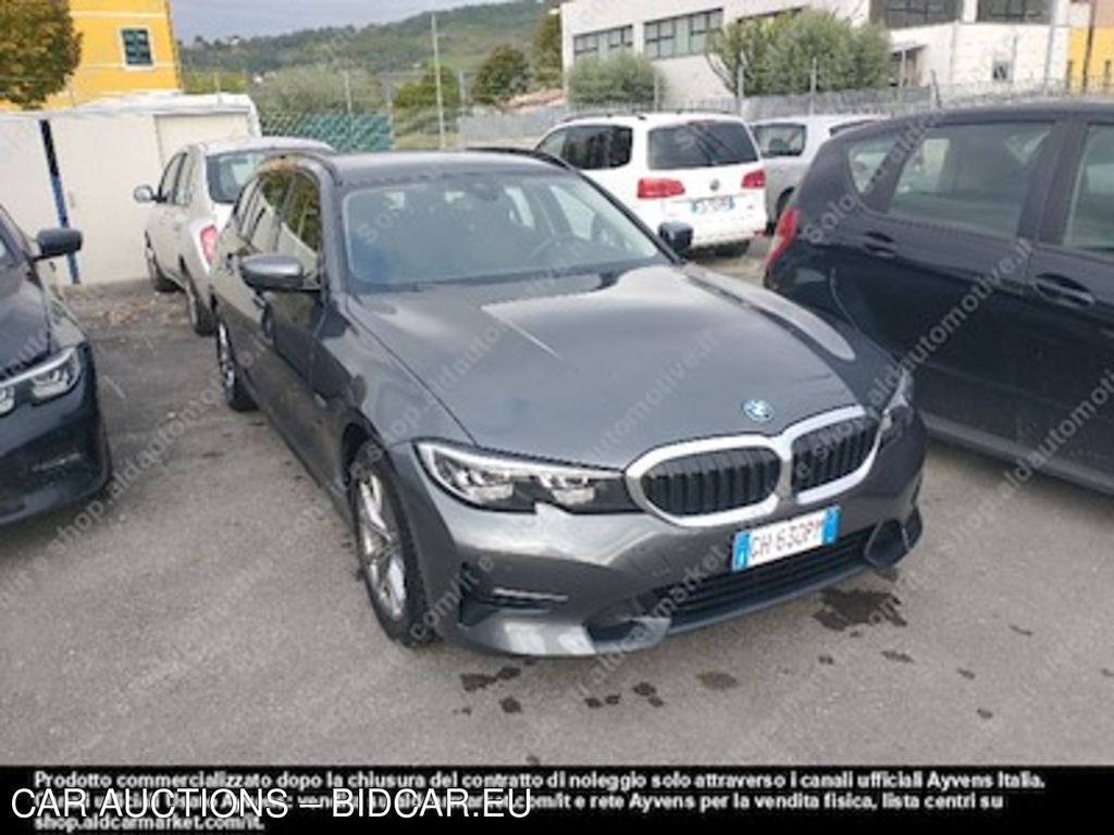 BMW serie 3 320e sport touring -