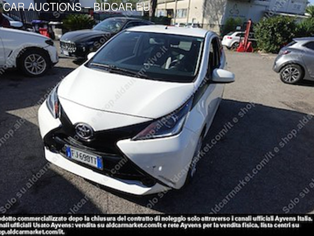 Toyota aygo 1.0 vvt-i x-play micro -