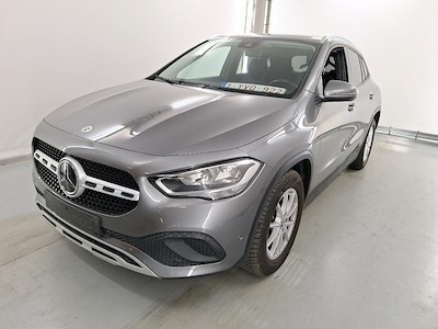 Mercedes-Benz GLA 2.0 GLA 180 D DCT BUSINESS SOLUTION