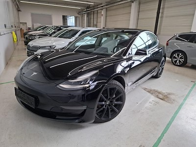 Tesla Model 3 Langstreckenbatterie Allrad Dualmotor 15