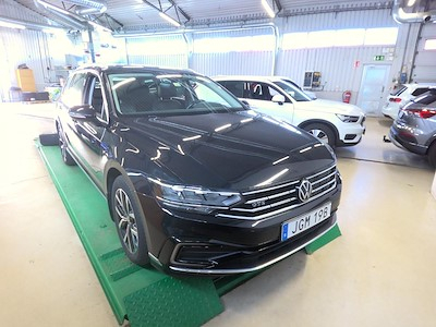 Volkswagen PASSAT NO WINTER WHEELS GTE SC