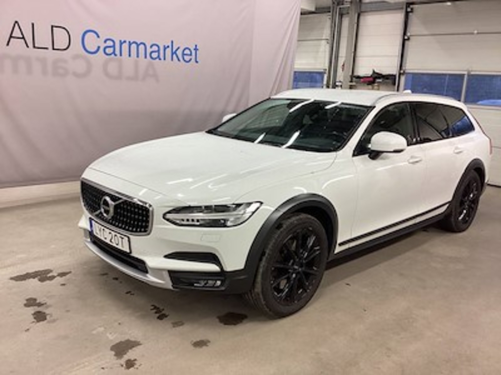 Volvo V90 cross country D4 awd Advanced SE II, AUTOMAT