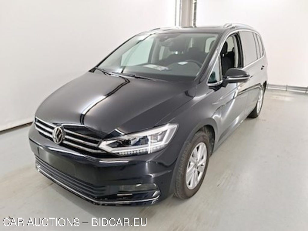 Volkswagen TOURAN 1.5 TSI HIGHLINE DSG Light Sunroof Family Business Plus