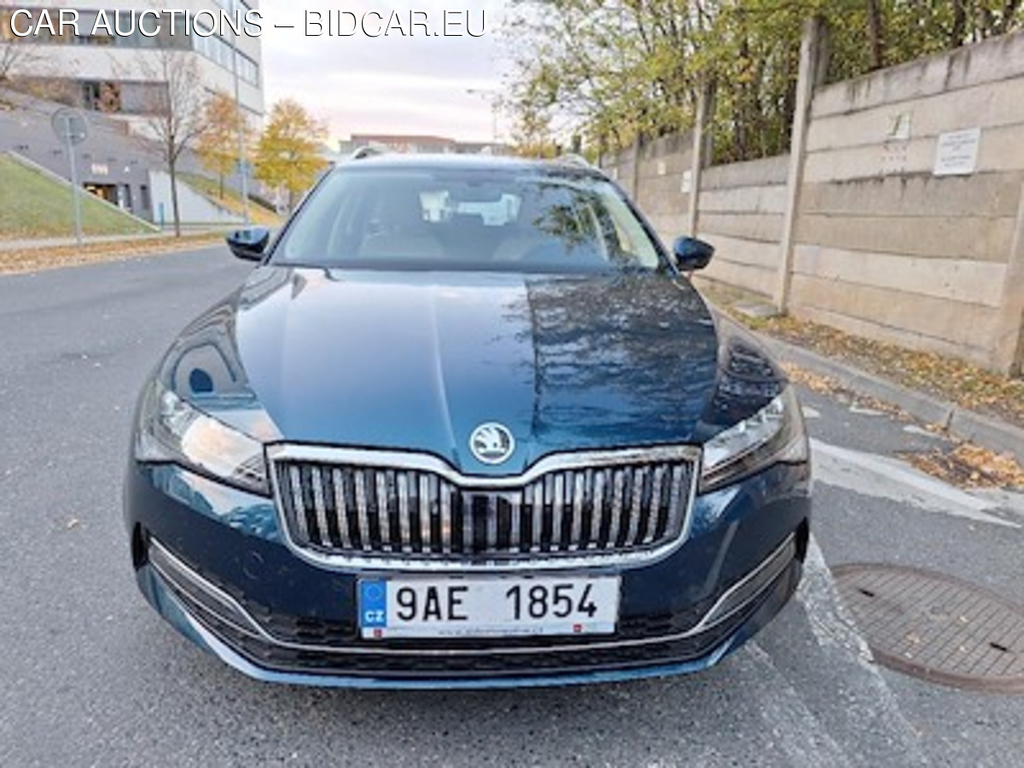 Skoda Superb 2.0 TDI 110kW Style Combi DSG