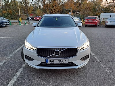 Volvo XC60 2.0 B4 Drive-E Momentum Pro AWD Auto